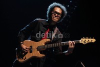 'Just Tonight', 'I Don't Remember' dan 'Liburan Indie' seketika menghangatkan suasana aula utama Gedung Istora Senayan. Asep/detikHOT.