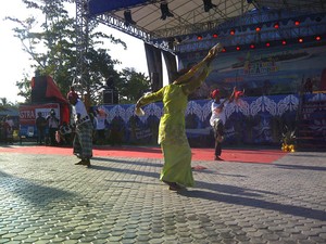 Tari Cakalele Ramaikan Festival Raja Ampat