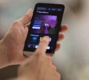 Perusahaan Italia Borong 3.500 Ponsel BlackBerry 10