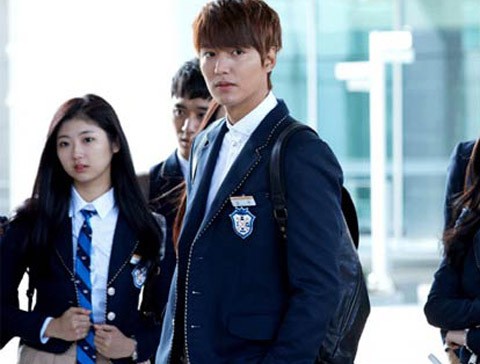 Pakai Seragam SMA di Drama Heirs, Lee Min Ho Kangen Sekolah