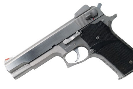 Gara-gara Mainkan Pistol, Balita Ini Tewas Tertembak