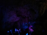 Gua yang memiliki panjang 300 meter ini ditemukan oleh warga sekitar pada tahun 1995. Dua tahun kemudian, gua ini direnovasi dan mulai dipadati pengunjung (Egir/detikTravel)