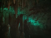 Di ujung gua juga terdapat semacam mata air. Konon, bila kita mencuci muka di mata air itu maka akan memberi kita kesehatan. Airnya pun segar sekali, dan cocok untuk membasuh keringat kita usai letih menelusuri gua (Egir/detikTravel)