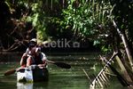 Asyiknya Berkano di Sungai Cigenter