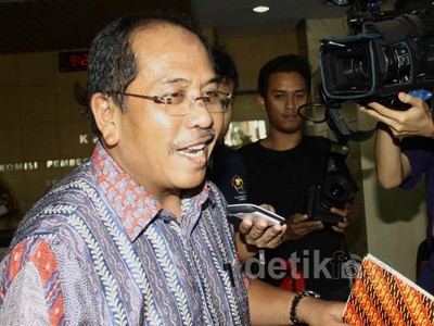 KPK Periksa Walikota Makassar Ilham Sirajuddin