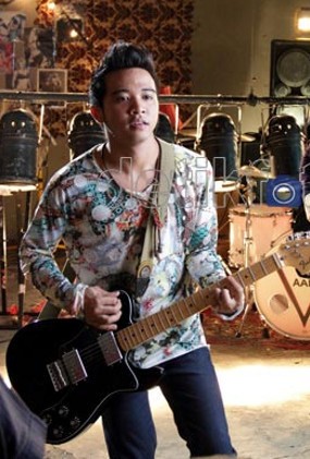 Gitaris Geisha Sudah Ditetapkan Sebagai Tersangka