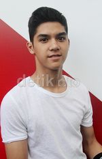 Gaya Al dan Pevita Pearce di JFW 2014