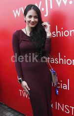 Gaya Al dan Pevita Pearce di JFW 2014