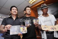 Dengan delapan lagu berlirik bahasa Indonesia dan sembilan berbahasa Inggris, SID juga lebih memerluas musikalitasnya. Noel/detikHOT.