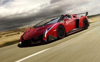 Ini dia Lamborghini Veneno Roadster. Mobil tersebut dibanderol dengan harga 2,8 juta pounds atau sekitar Rp 51,2 miliar. Harga tersebut belum termasuk pajak. (dok Lamborghini).