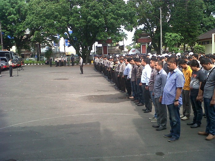 Protes Karaoke Striptease di Tasikmalaya, FPI Turun ke Jalan