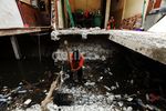 Bangunan Liar di Atas Kali Citarum Dibongkar