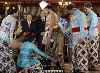SBY menghadiri prosesi pernikahan adat putri Sultan. Abror Rizki/Setpres.