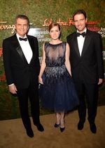 Anggun dan Elegan Amy Adams