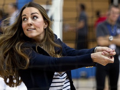 Serunya Kate Middleton Main Voli