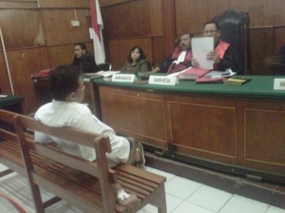  Pasang Foto Ani Yudhoyono di Brosur, Pria Ini Dimejahijaukan