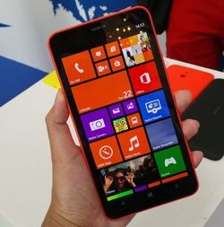Duet Ponsel Jumbo Jagoan Nokia