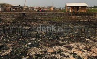Sisa-sisa kebakaran yang diklaim Nurhayati mencapai 1.000 rumah.