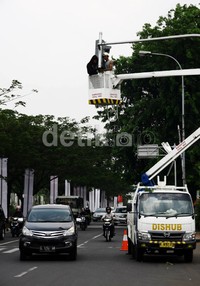 Perbaikan ini untuk memperlancar arus lalu lintas di kawasan tersebut. Lamhot Aritonang/detikFoto.