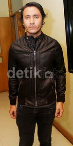 Ello Siapkan Album Religi