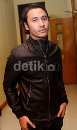 Ello Siapkan Album Religi