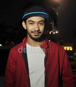 Reza Rahadian Masuk Nominasi Pria Terseksi