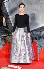 Simple and Elegan Natalie Portman