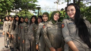Rambut Satpoltik Tak Harus Pendek Seperti Polwan, Kenapa?