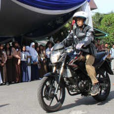 Polisi Bekali Siswa Ilmu Berkendara dengan Program SOS
