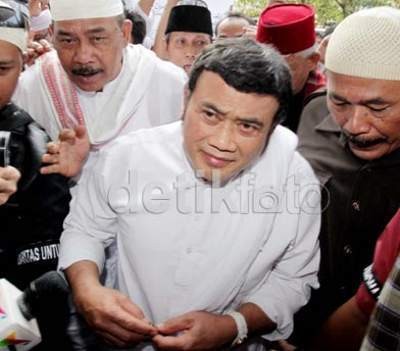 Jokowi dan Prabowo Dihilangkan LSI Denny JA, Rhoma Irama Tertawa