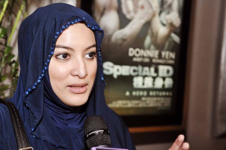 Jane Shalimar Berjilbab Atas Dorongan Inneke Koesherawati dan Lyra Virna
