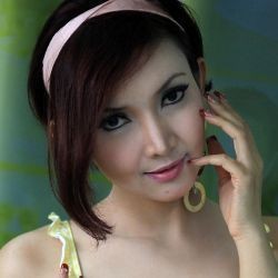 Roro Fitria: Payudaraku Asli, Mas!