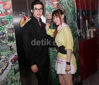 Lee Jeong Hoon dan Moa mengatakan mereka hanya berteman. Gus Mun/detikHOT.