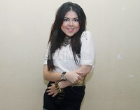 Wajah Tina yang terlihat semakin dewasa. Gus Mun/detikHOT.