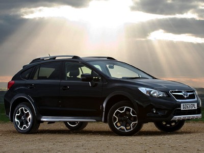 SUV Serba Hitam Subaru