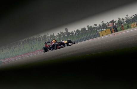 Lanjutkan Dominasi, Vettel Raih Pole