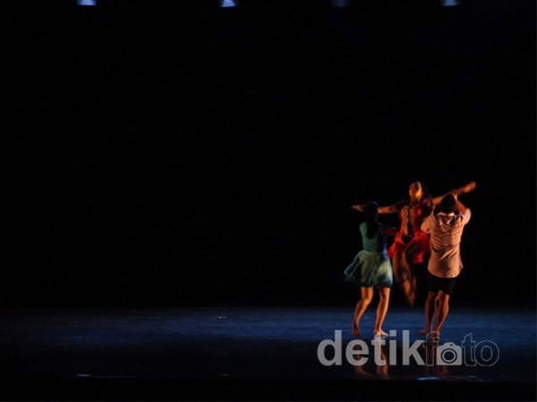 Pentas Tari This Cycle Were In