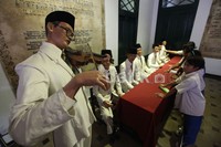 Kunjungan mereka untuk mempelajari sejarah pergerakan dan juga tokoh-tokoh Sumpah Pemuda pada 28 Oktober 1928.
