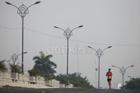  Dalam ajang ini ada lima kategori nomor lari, yakni full marathon sepanjang 42,195 km; half marathon 21 km, 10 km, dan 5 km; dan marathoonz atau children sprint 1,3 km.     