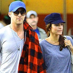Eva Mendes Selingkuh dari Ryan Gosling!
