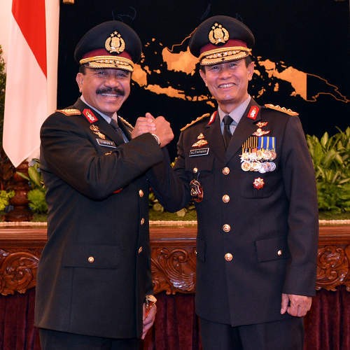 Jenderal Timur Minta Kapolri Sutarman Ungkap Kasus Penembakan Polisi