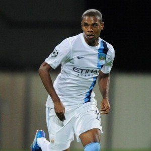 Fernandinho Dukung Penuh Pemberantasan Pelecehan Rasial di Sepakbola