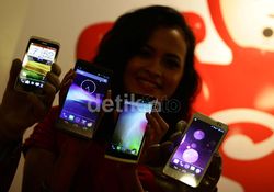 Andromax Z Quad Core Tancap Gas