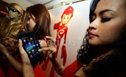 Andromax Z Quad Core Tancap Gas