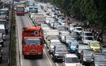 Denda Rp 1 Juta Bagi Penerobos Jalur Busway
