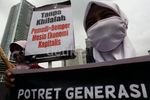 Muslimah HTI Demo di Bundaran HI