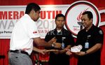 Taruna Merah Putih Beri Award Tokoh Muda Berprestasi