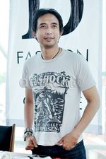 Piyu dan Adiguna Sutowo Gelar Jumpa Pers