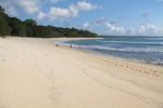 Pantai Tiga Warna di Banyuwangi