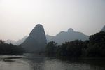 Menyusuri Sungai Bersejarah di Guilin